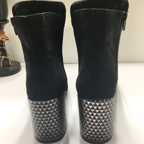 Dolce, Black, Ankle Booties with Chunky Heel, SZ 9 - Picture 2 of 8